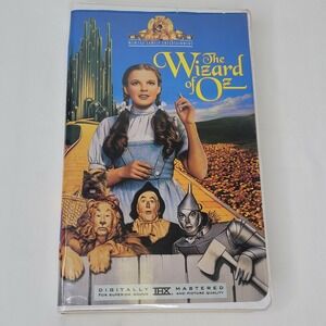 The Wizard of Oz VHS - Judy‎ Garland  MGM/UA Digitally Video Transfered Mastered